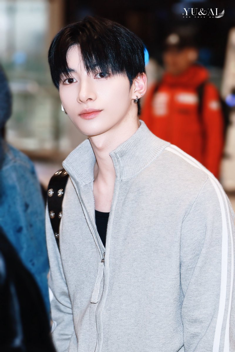 𝗬𝗨 & 𝗔𝗜 tweet media