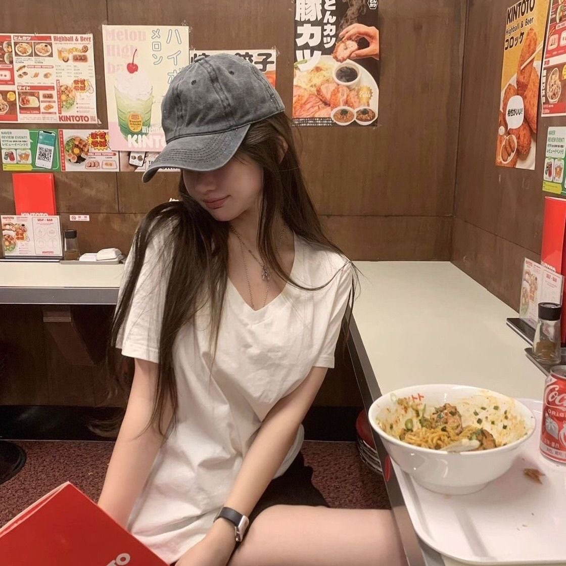 𝓭𝓮𝓿𝓸𝓽𝓲𝓸𝓷🪅 tweet media