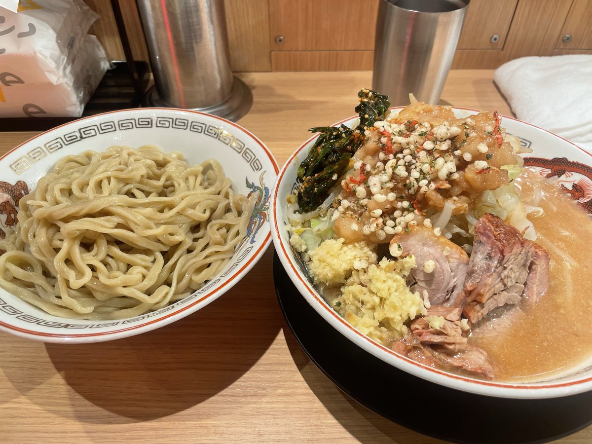 ばんび tweet media