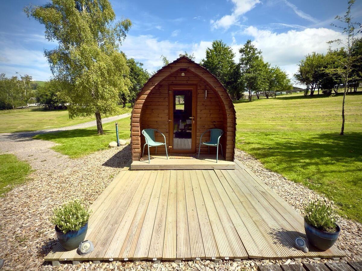 WeAcceptPets's tweet image. 🌿 A Countryside Escape at Howbeck Lodge 🌿

Set on a working farm near Wigton, Howbeck Lodge offers charming glamping accommodation alongside touring pitches.🏕️

Accepts 🐶🐈
weacceptpets.co.uk/Cumbria/8656

#StaycationUK #Glamping #CampingLife #CountrysideEscape #ExploreUK #WorkingFarm