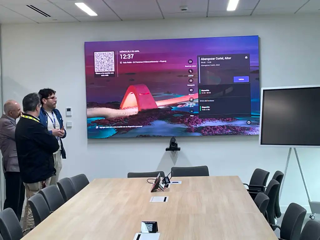 Dealer World España tweet media