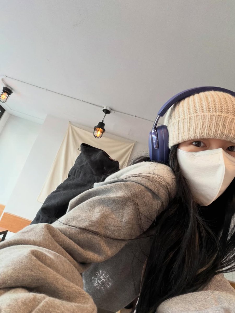 𝖡𝖺𝖾. tweet media
