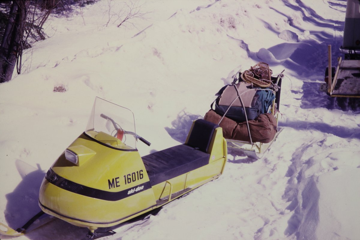 USBPChiefHLT's tweet image. #TBT Houlton Sector agents have a long tradition of patrolling the U.S./Canada border on snowmobiles in Maine. Though the technology has changed, our mission hasn't and our agents continue to brave the harsh winter conditions to protect our nation.
#BorderPatrol
