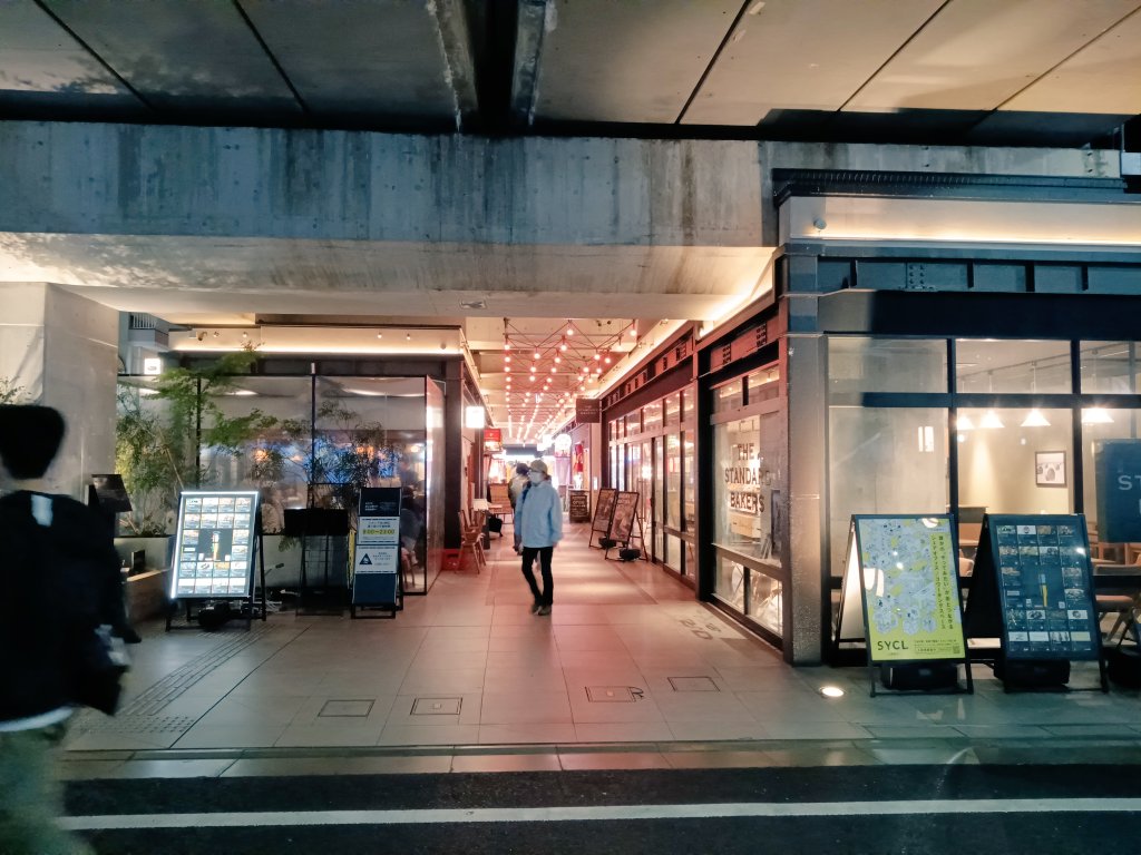 上野庸平＿作家・海外脱出セミリタイア tweet media