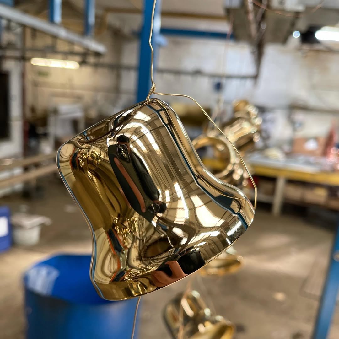 broadwaybrass's tweet photo. We are specialise in gold plating services that are available across the UK. Enhance your items with high-quality gold finishes.
Learn More: https://t.co/WeSHJ5ti9L
#broadwaybrass #gold #goldplating #goldplatingservice #plated #polish #polished #SurfaceFinishing #craftsmanship https://t.co/nEcHZIGvfp