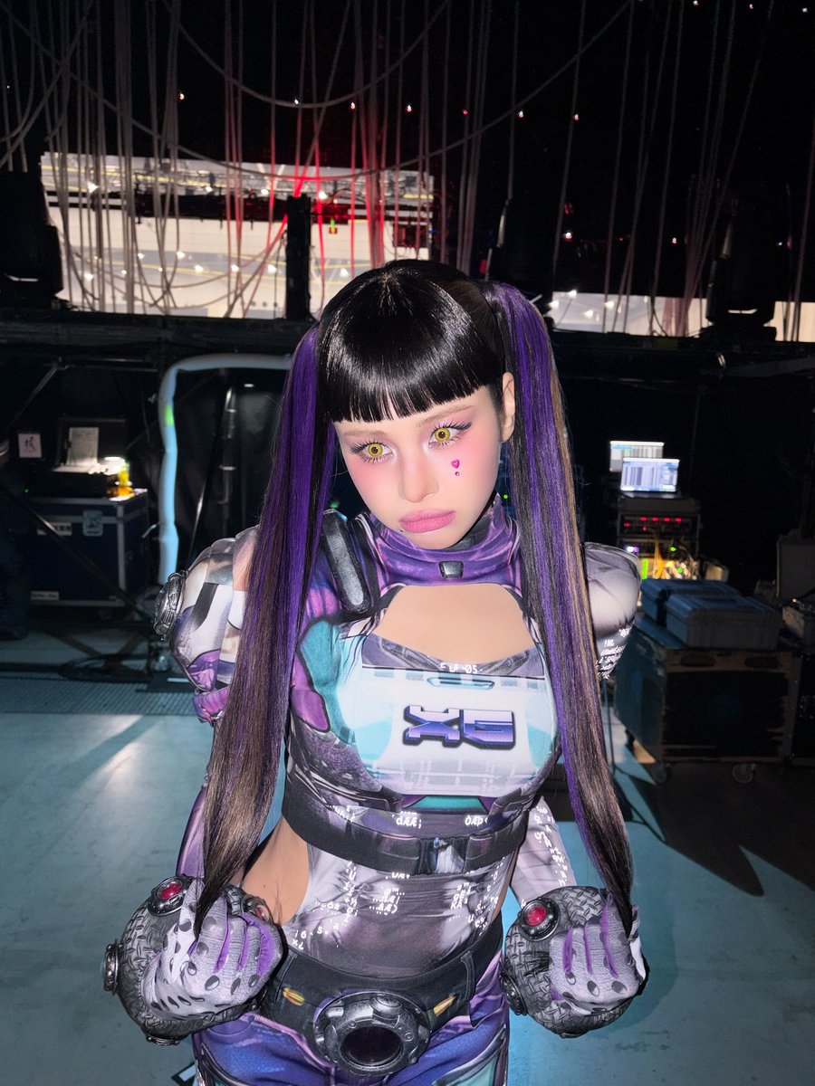 ArchiveXG tweet media