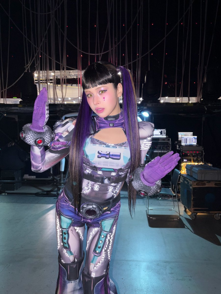 ArchiveXG tweet media