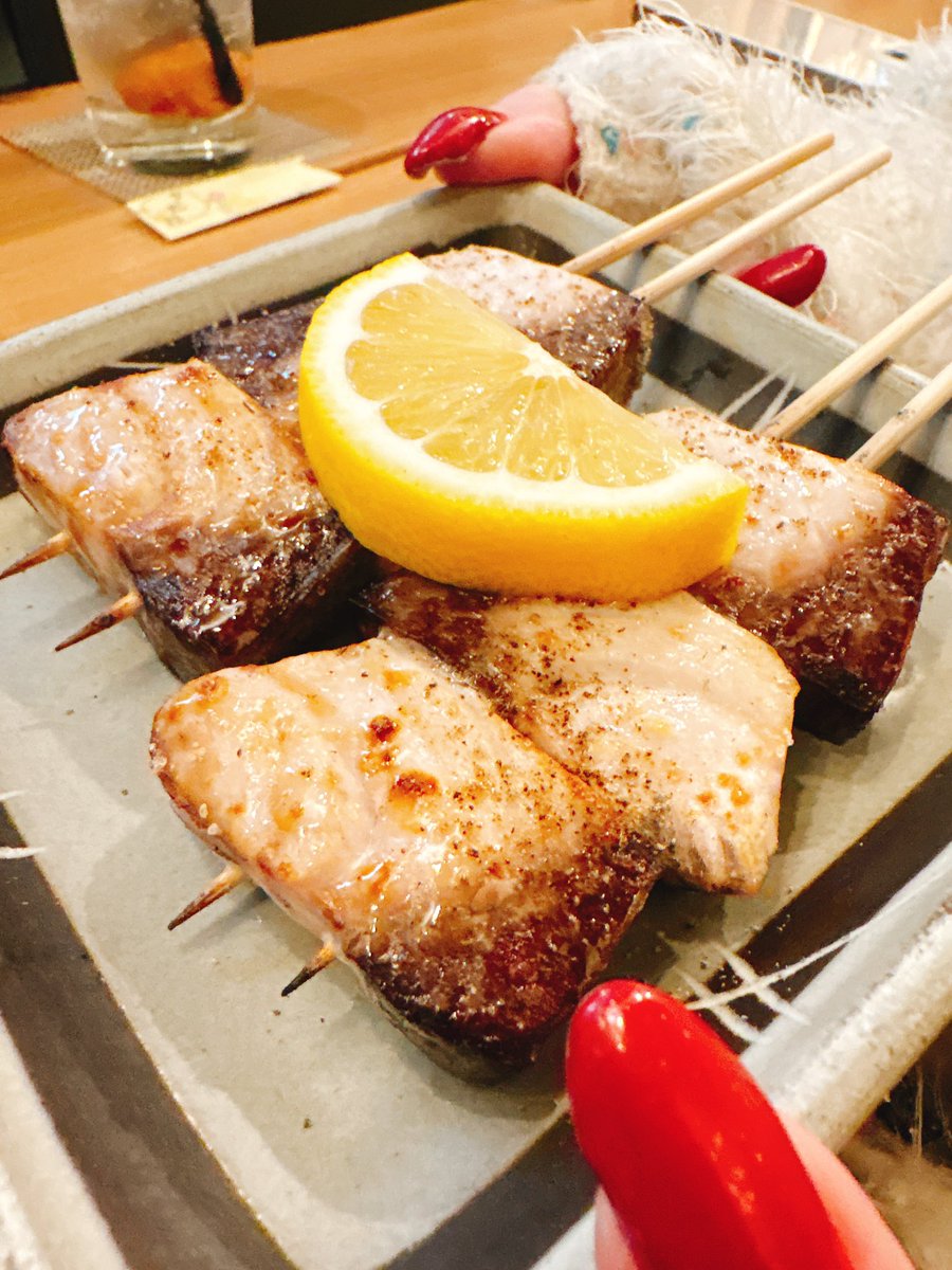 かたりべつよし tweet media