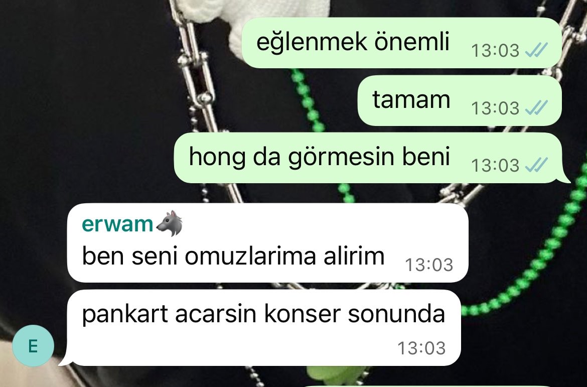 aska 𖦹 tweet media