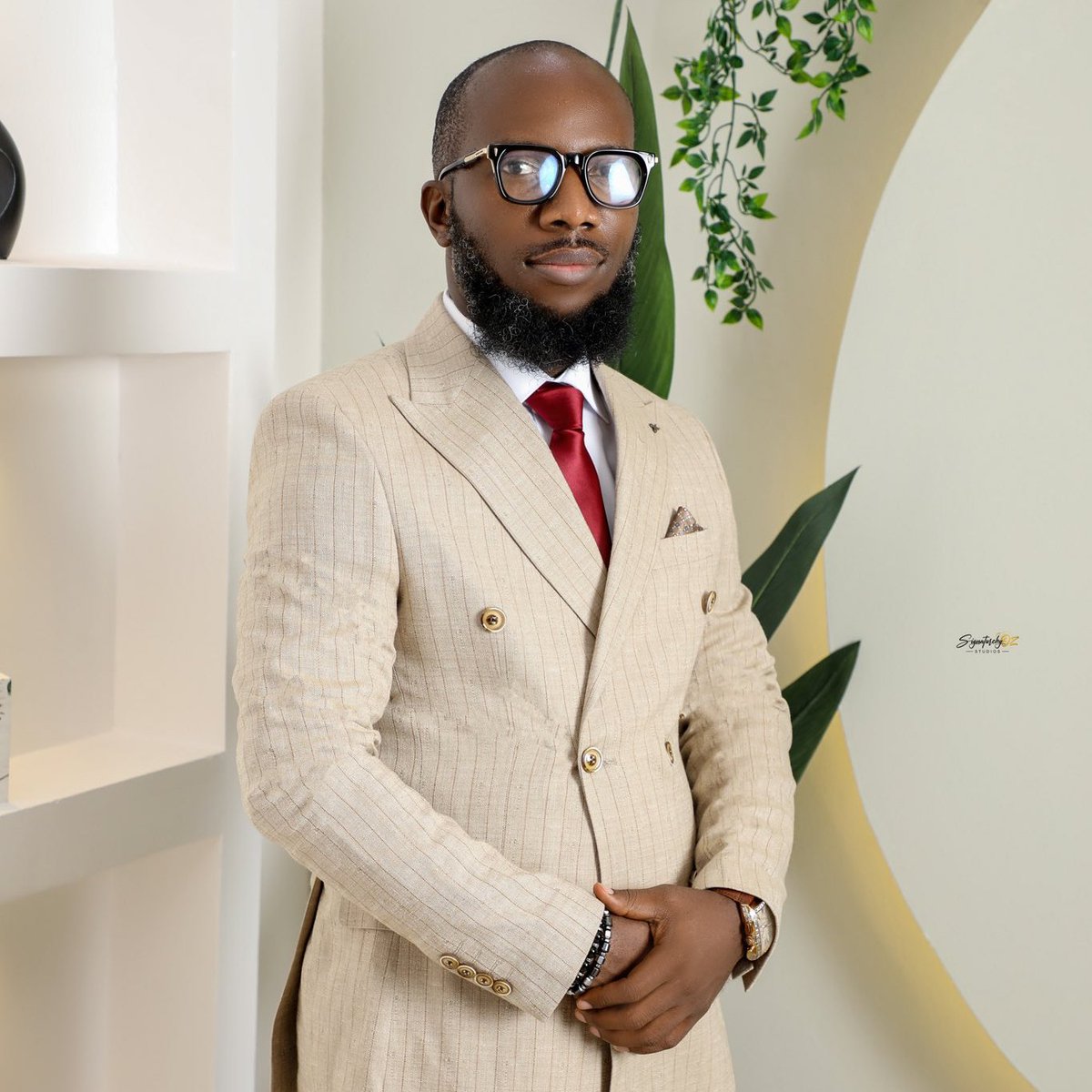 Media Boyfriend tweet media