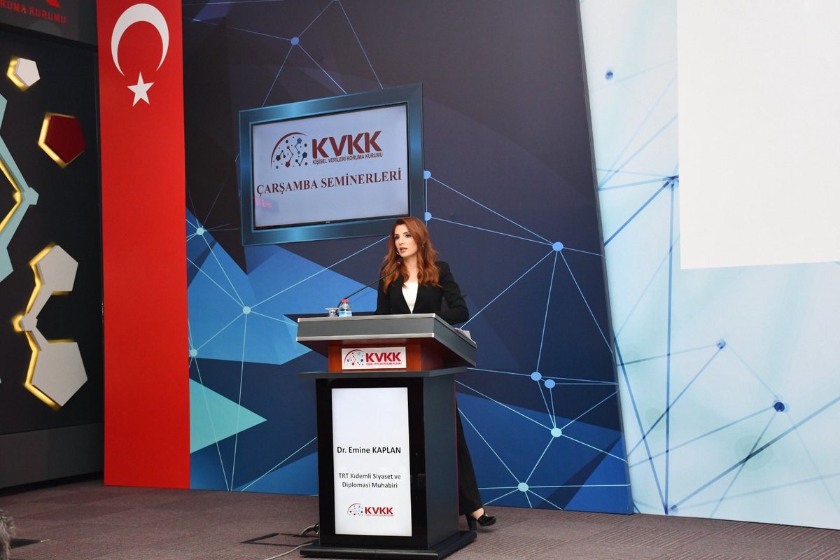 ekaplan_'s tweet photo. Dün KVKK’da yapay zekânın seçim süreçlerinde kullanımı üzerine keyifli bir seminer gerçekleştirdik. Katılım sağlayan herkese teşekkür ederim. ✨

#yapayzeka #seçim #KVKK https://t.co/zMK8pH8vbF