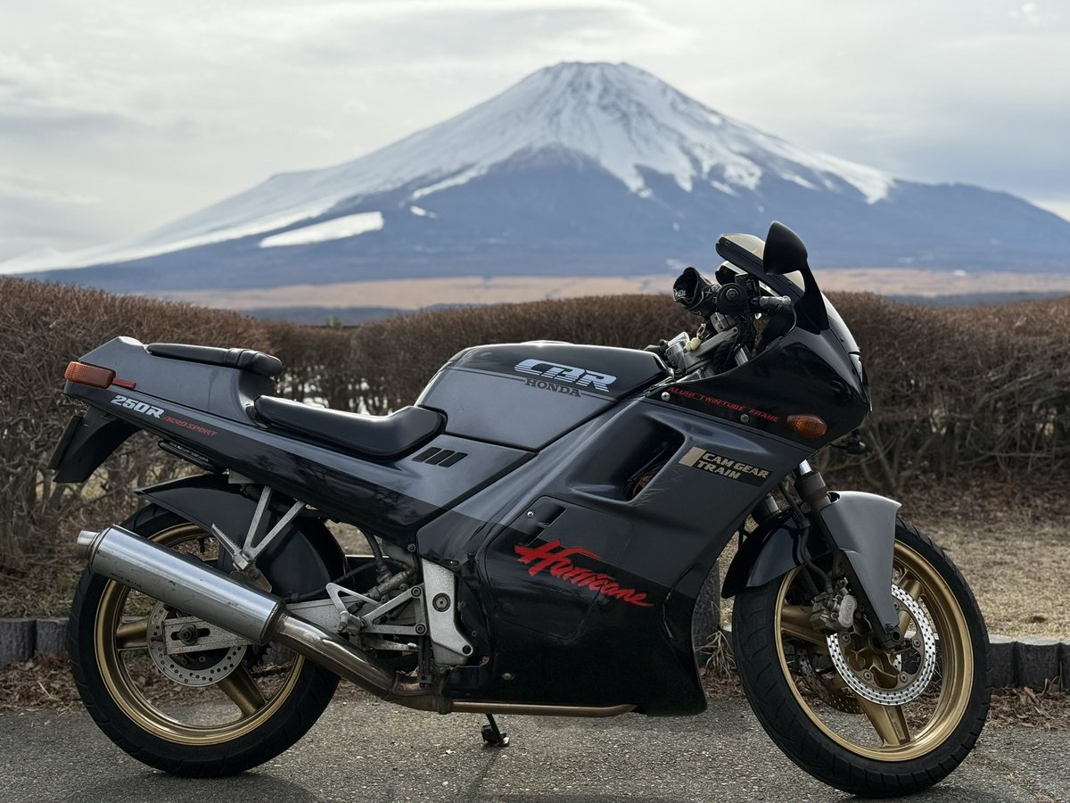 CBR250R CBR250R