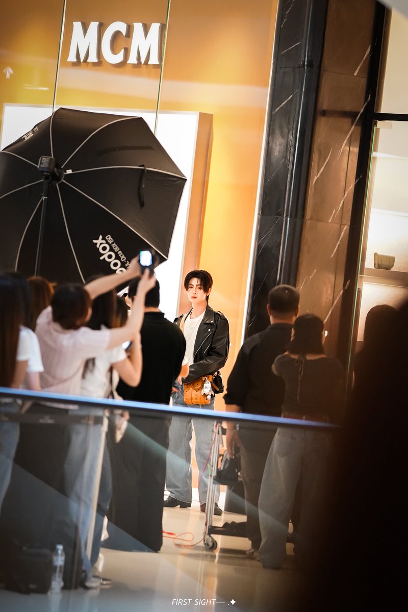 𝘍𝘐𝘙𝘚𝘛 𝘚𝘐𝘎𝘏𝘛── .✦ tweet media