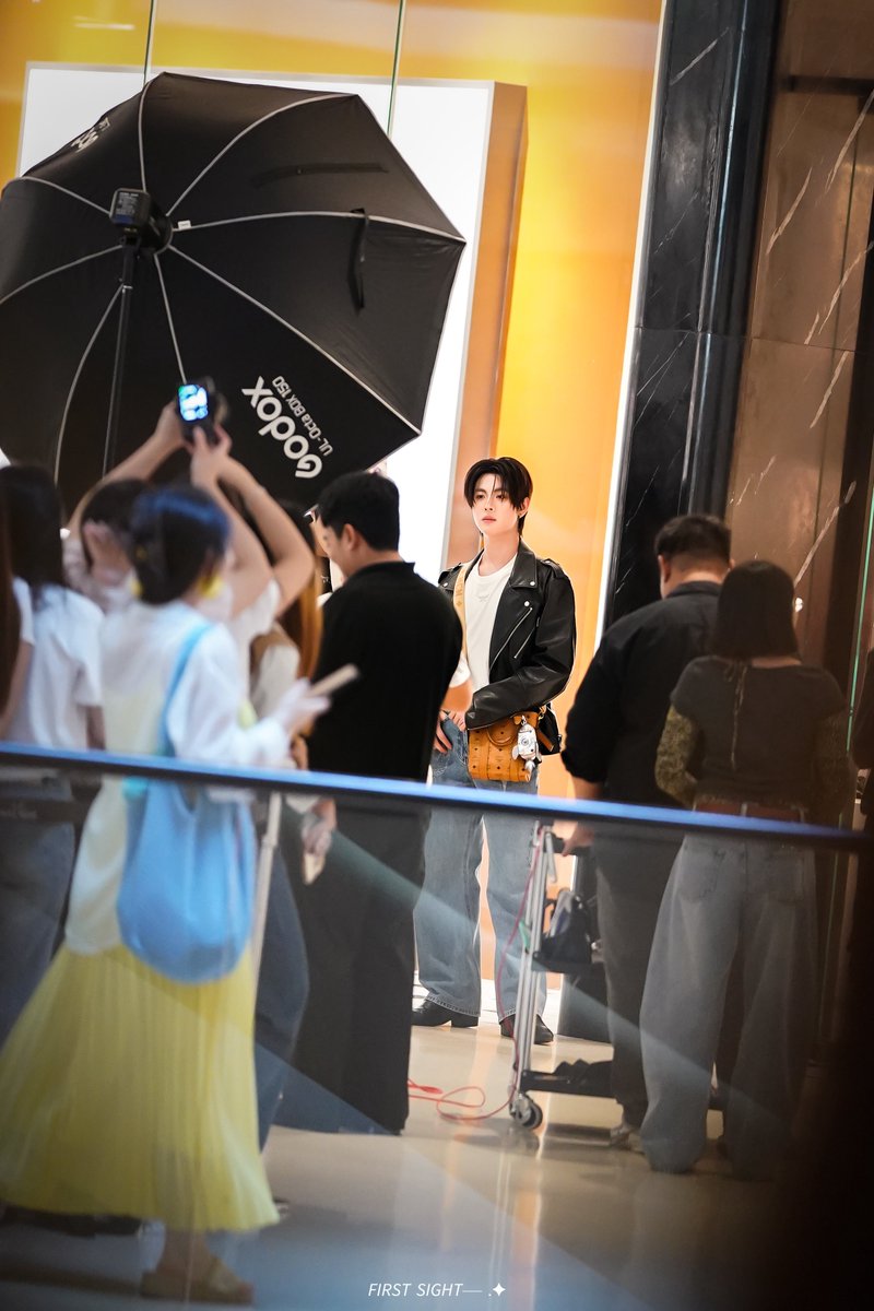 𝘍𝘐𝘙𝘚𝘛 𝘚𝘐𝘎𝘏𝘛── .✦ tweet media