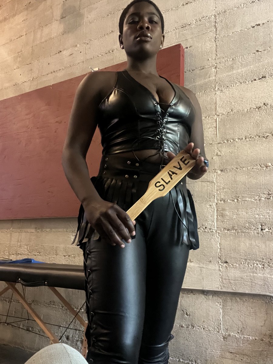 FemdomWorldNew tweet media