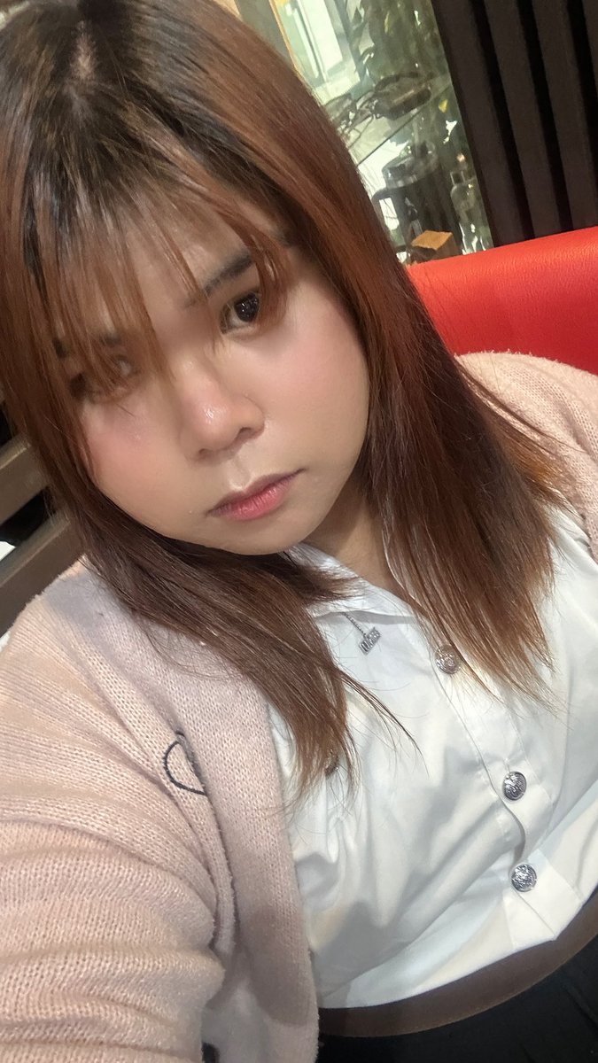 nanberriess tweet media