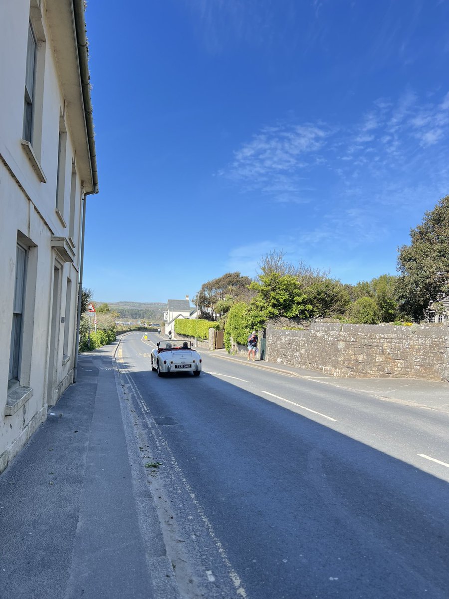 bir08967383's tweet image. Theme is Road
Keep Walking…..

Every step is a story. …
#Roadwalk