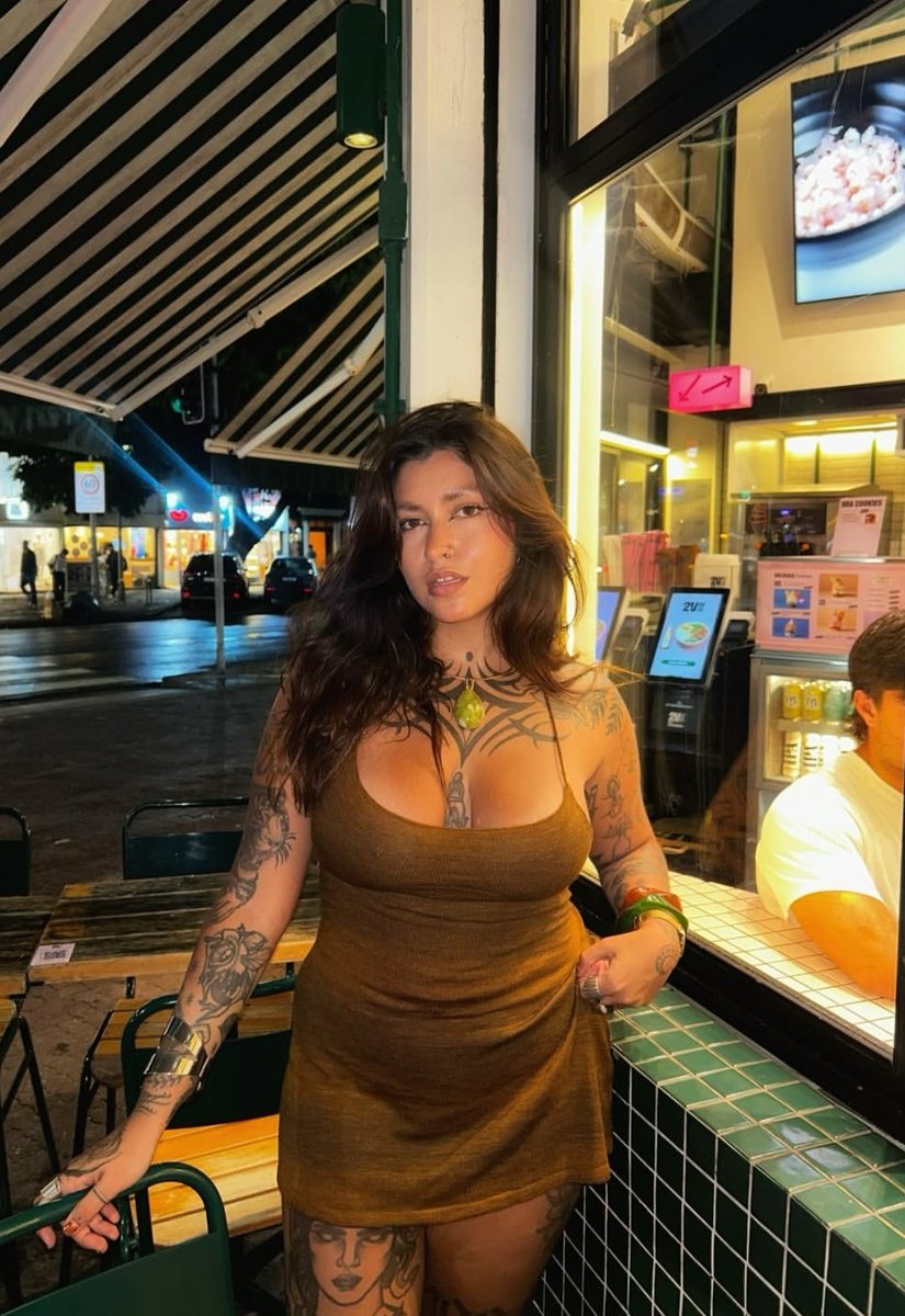 𝑳𝑬𝒀𝑳𝑨 tweet media