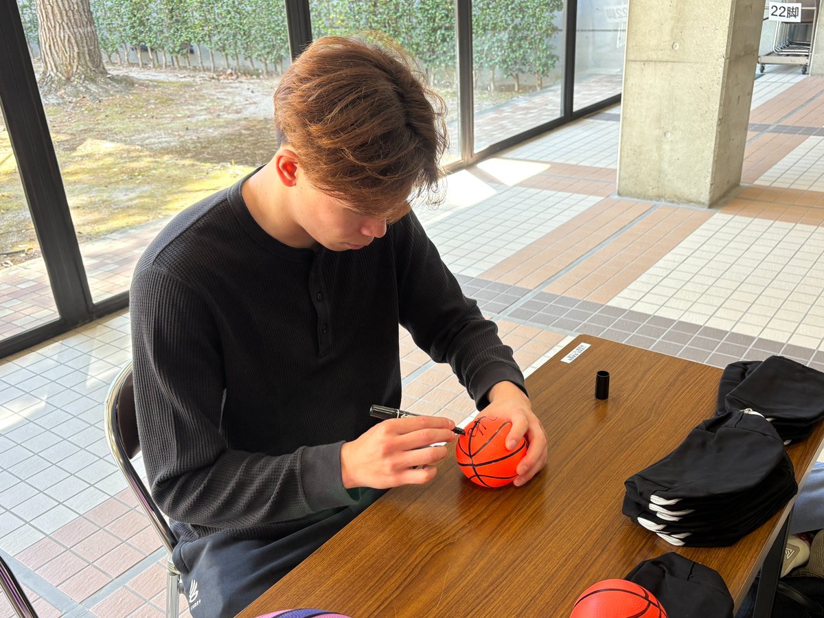 ◤ イベント情報 ◢ ?パブリックビューイング ?️4/11(土)12:00 