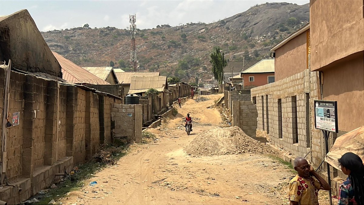 4👑👑👑 tweet media