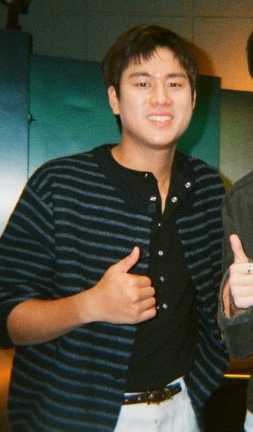이러케나 무여우면서 그동안 증명사진포즈로필카찍은거꽤나웃길지도 ㅜㅜ
