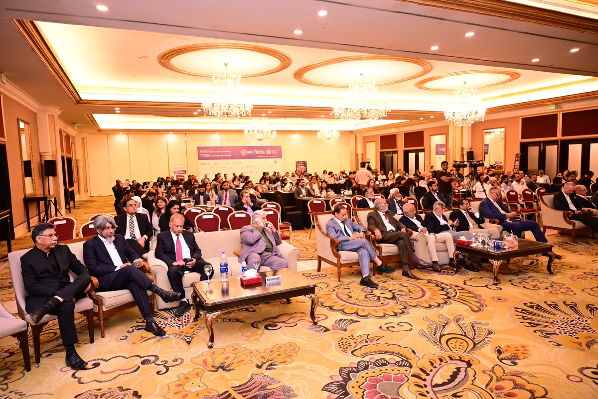 gtonstol's tweet photo. Excited to join @efp_pak at the Employer of the Year Awards in Karachi.

Encouraging to see businesses in Pakistan investing in skills, safer workplaces, and more inclusive practices — key to staying competitive and growing sustainably. Responsible business is good for workers and good for business.