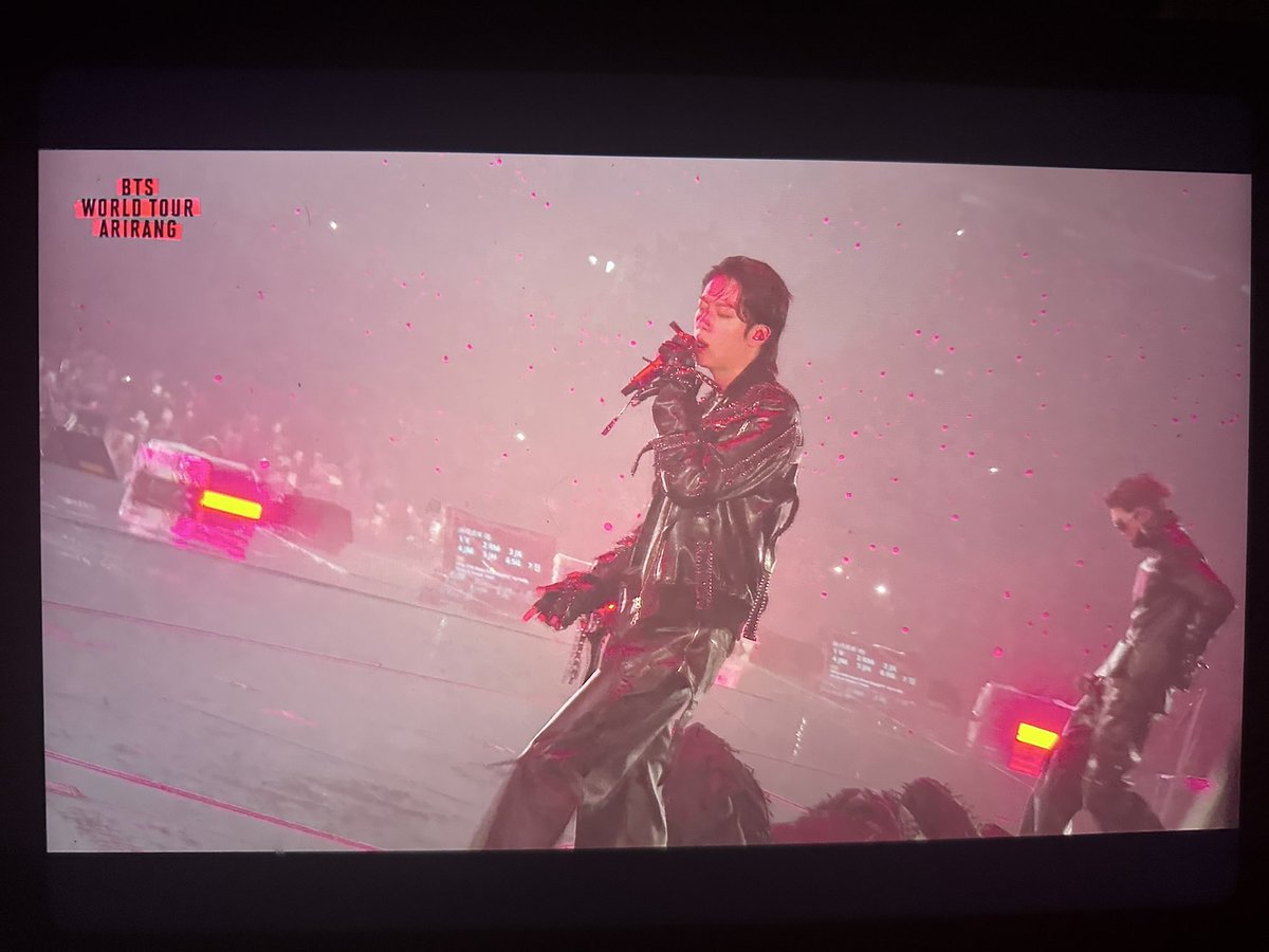 BTS Charts News tweet media