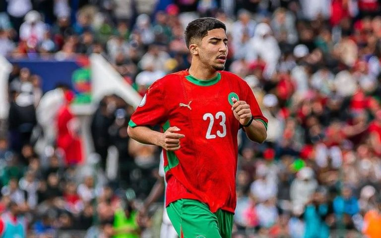 SandroCarama's tweet photo. #Inter su Moncef #Zekri (classe 2008). Offerta da 4,2 milioni di euro, pagabile a rate, con clausola del 10% sulla futura rivendita a favore del KV #Mechelen. Zekri potrebbe rimanere in prestito al Mechelen per un’altra stagione. C'è pure il #Brentford

@sachatavolieri https://t.co/AvjzyZ8CZh
