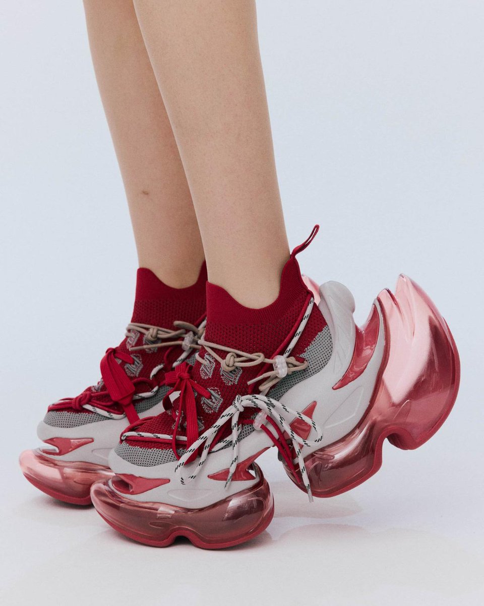 FASHIONSNAP tweet media