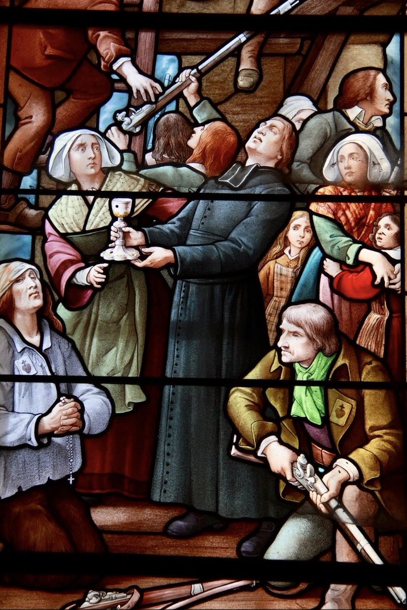 Montjoie Saint Denis tweet media