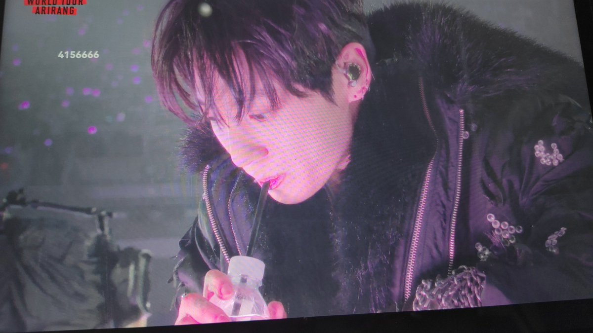 라완|Rwan⁷დ𝒶𝓇𝒾𝓇𝒶𝓃𝑔 tweet media