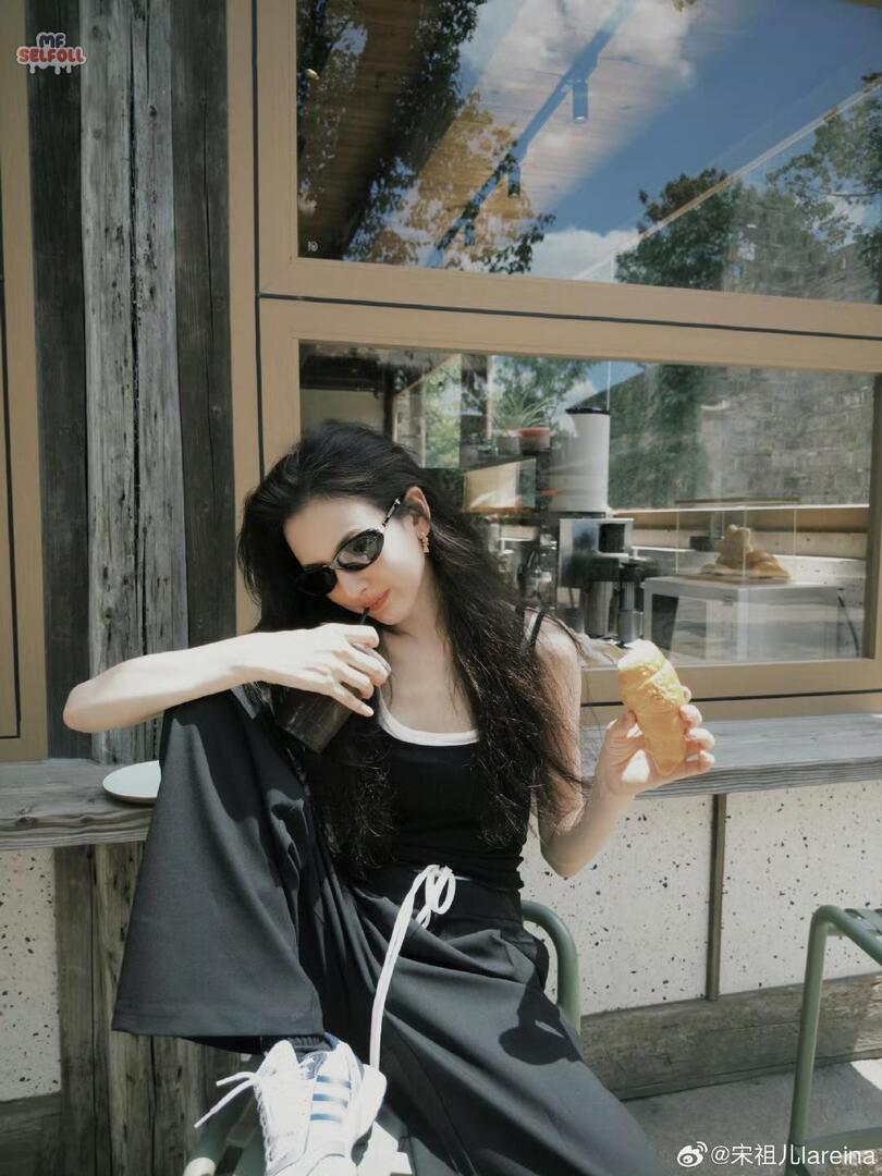 SELFOL ONLY! tweet media