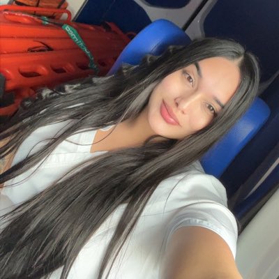 ᗰᗩᖇIE✨ tweet media