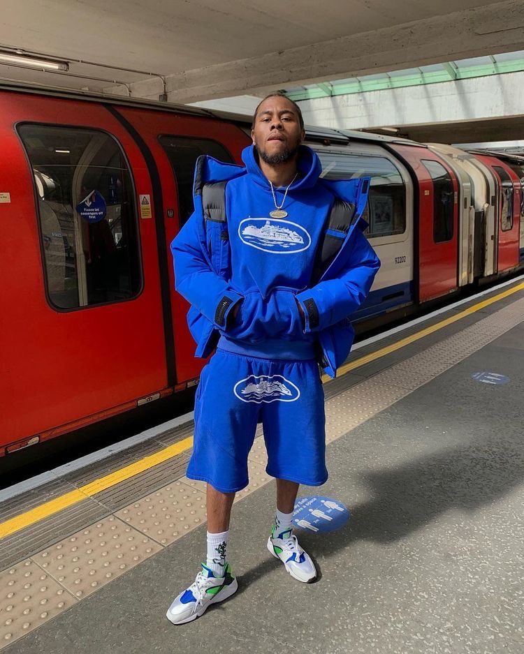 ストロー tweet media