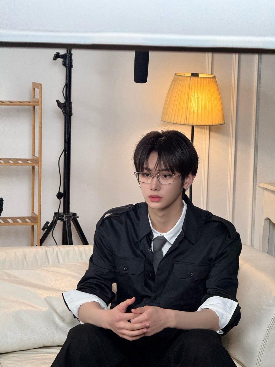 hanjin the bunny 🐇 tweet media