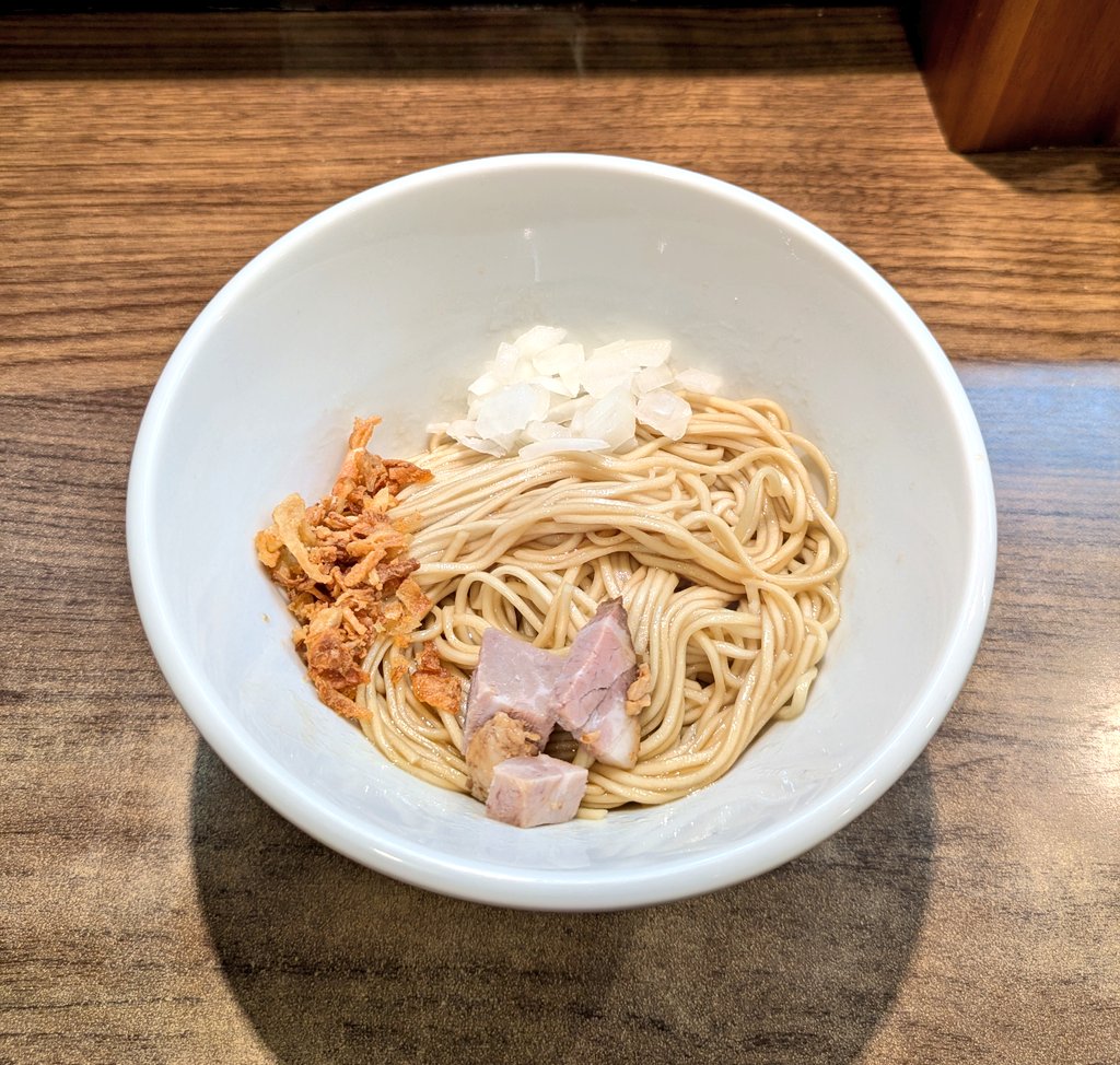 エルグ tweet media