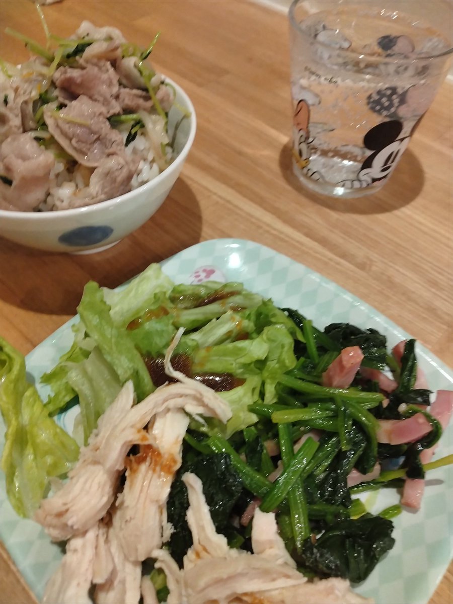 ゴルよし tweet media