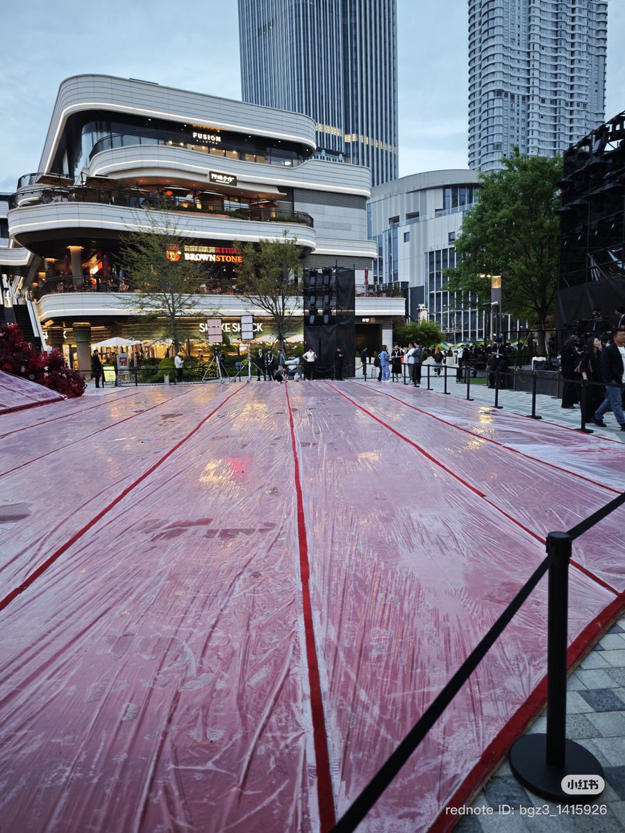 elysianxfields tweet media