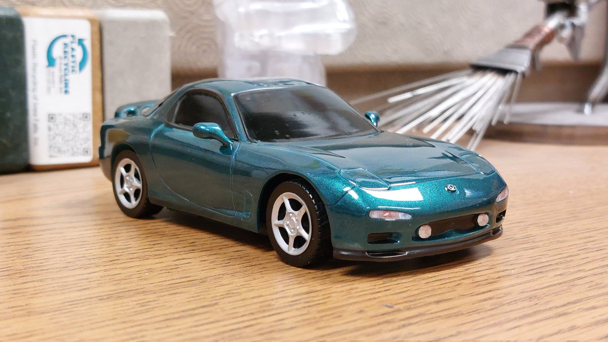 PrintedLeander tweet media