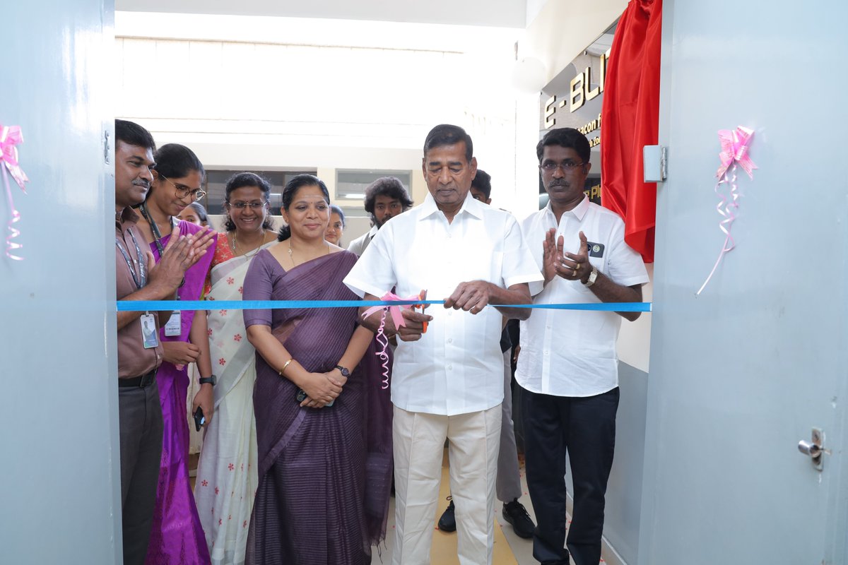 KPRIETonline's tweet photo. Innovation in action at KPRIET 

E-Blitz Eyeplus Beacon inaugurated at the Innovation Tech Zone
Smarter labs. Smarter learning. Smarter future.

#KPRIET #LearnBeyond #Innovation #TechZone https://t.co/oVQZYnfBbO