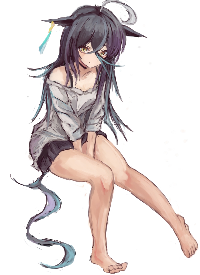 ナリタタイシン(艦これ) 「#凍結祭りでフォロワー減ったから自己紹介して逆に増やす 脚と小さいのに並々ならぬ」|柳のイラスト