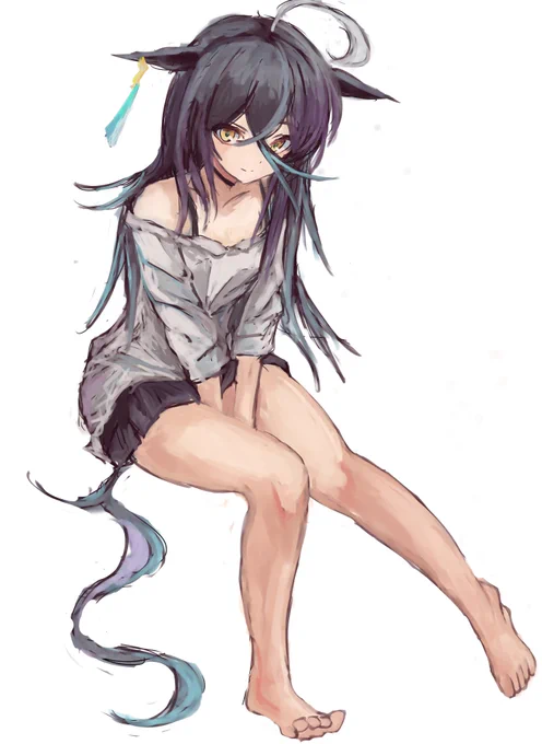 #凍結祭りでフォロワー減ったから自己紹介して逆に増やす 脚と小さいのに並々ならぬ執念がある