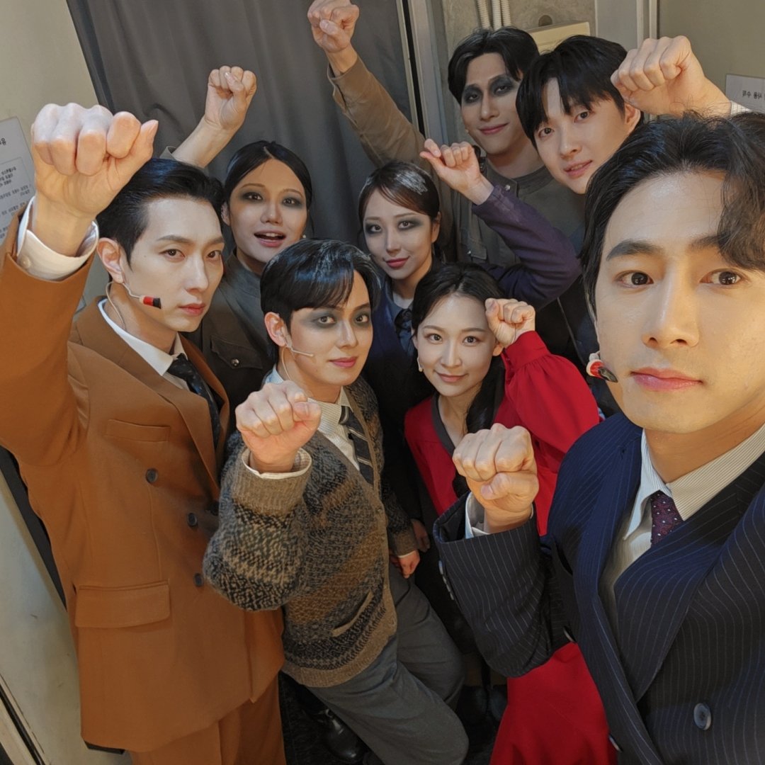 뮤지컬 미드나잇 : 액터뮤지션 tweet media