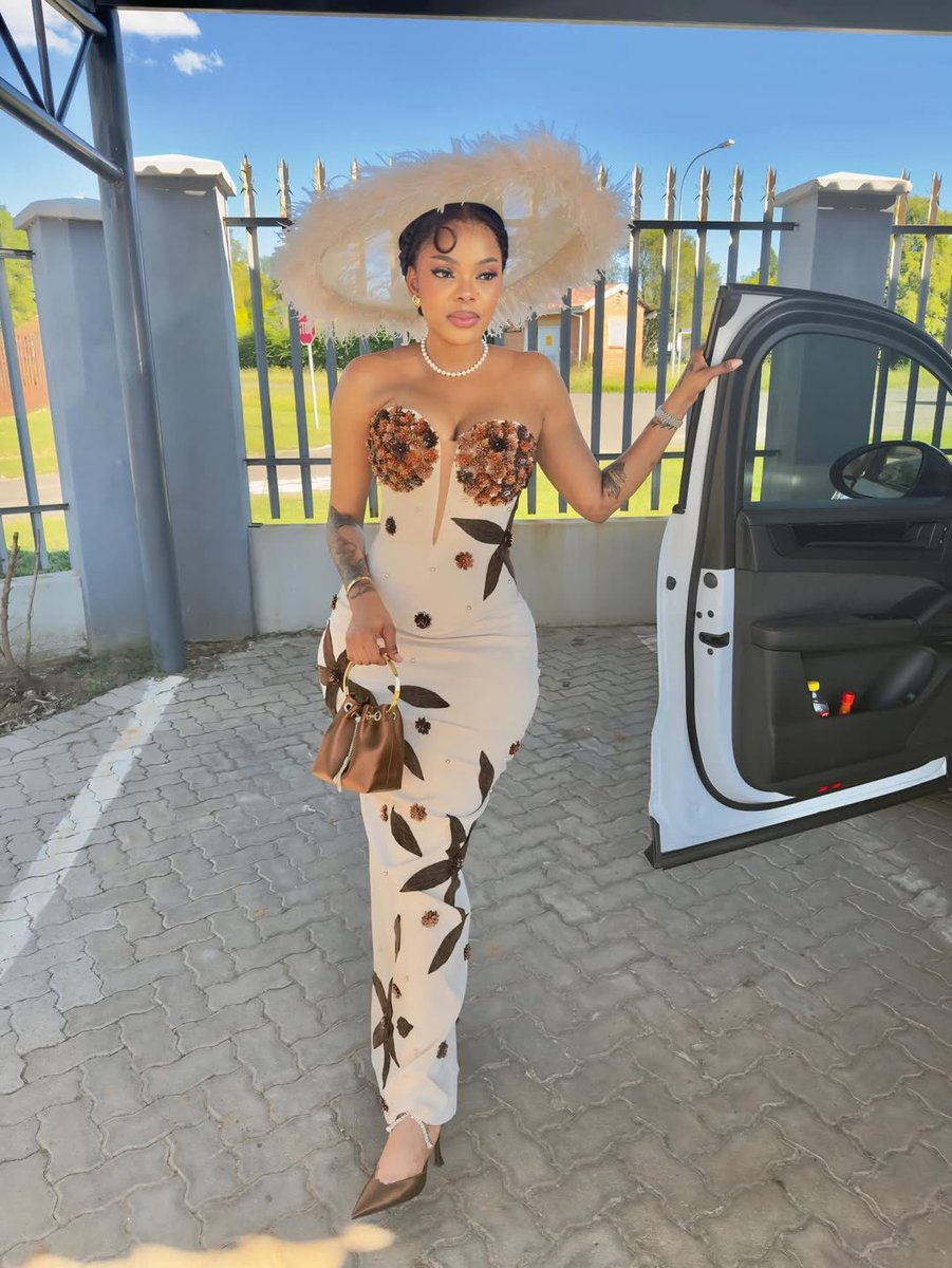 zeusblxck tweet media