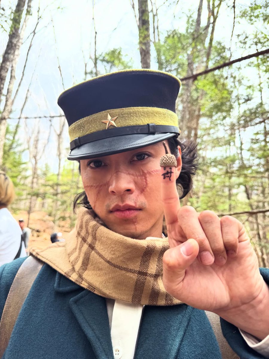 山﨑賢人 tweet media