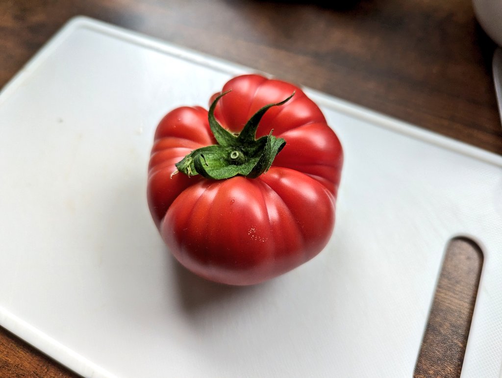 曽我農園@ 闇落ちとまと 越冬トマトは毎年5月から7月までの販売です tweet media