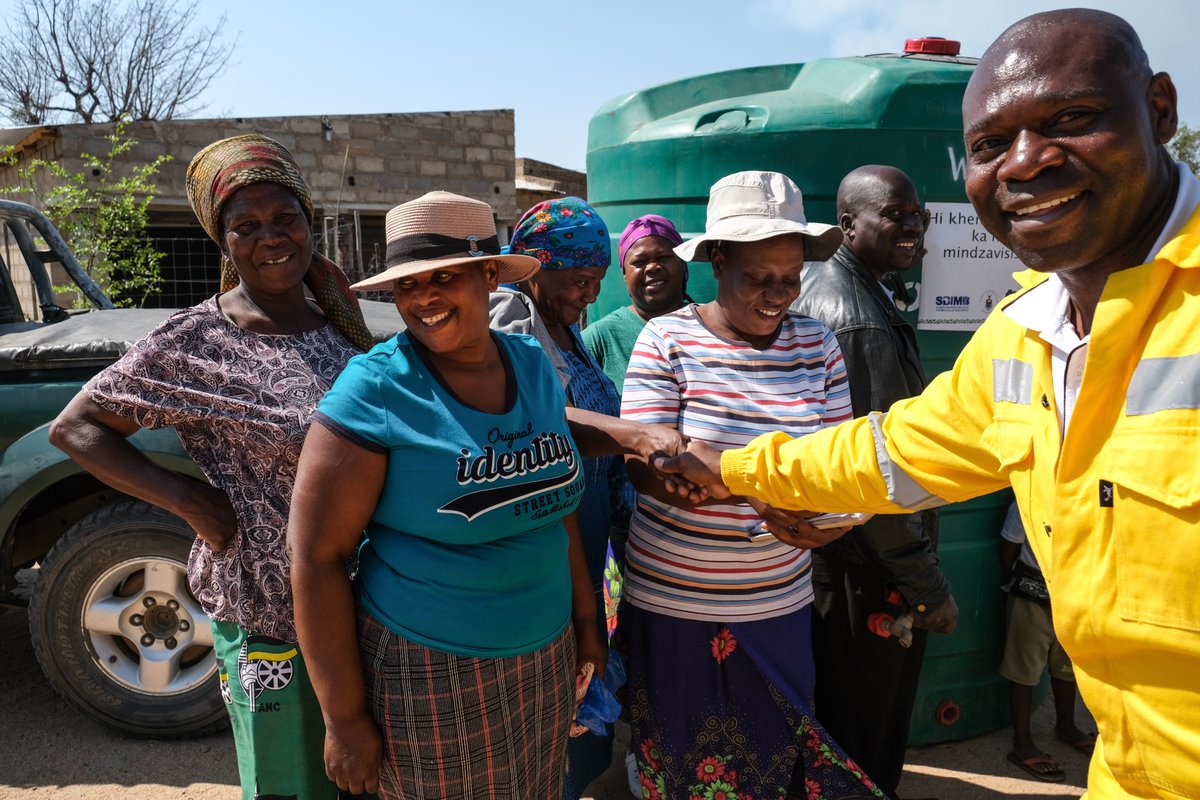 WitsUniversity's tweet image. As genomic research grows across Africa, the focus is shifting. Communities whose participation makes discoveries possible are now helping decide how the benefits are shared. By putting local voices at the center, research isn’t just advancing science, it’s creating meaningful