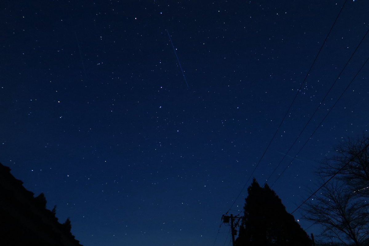 mogura_san_kio's tweet image. 少し雲が出てきましたが星と人工衛星が
よく見えました(^^)
 #寒風山からの星空 #北斗七星 #CSS #木星