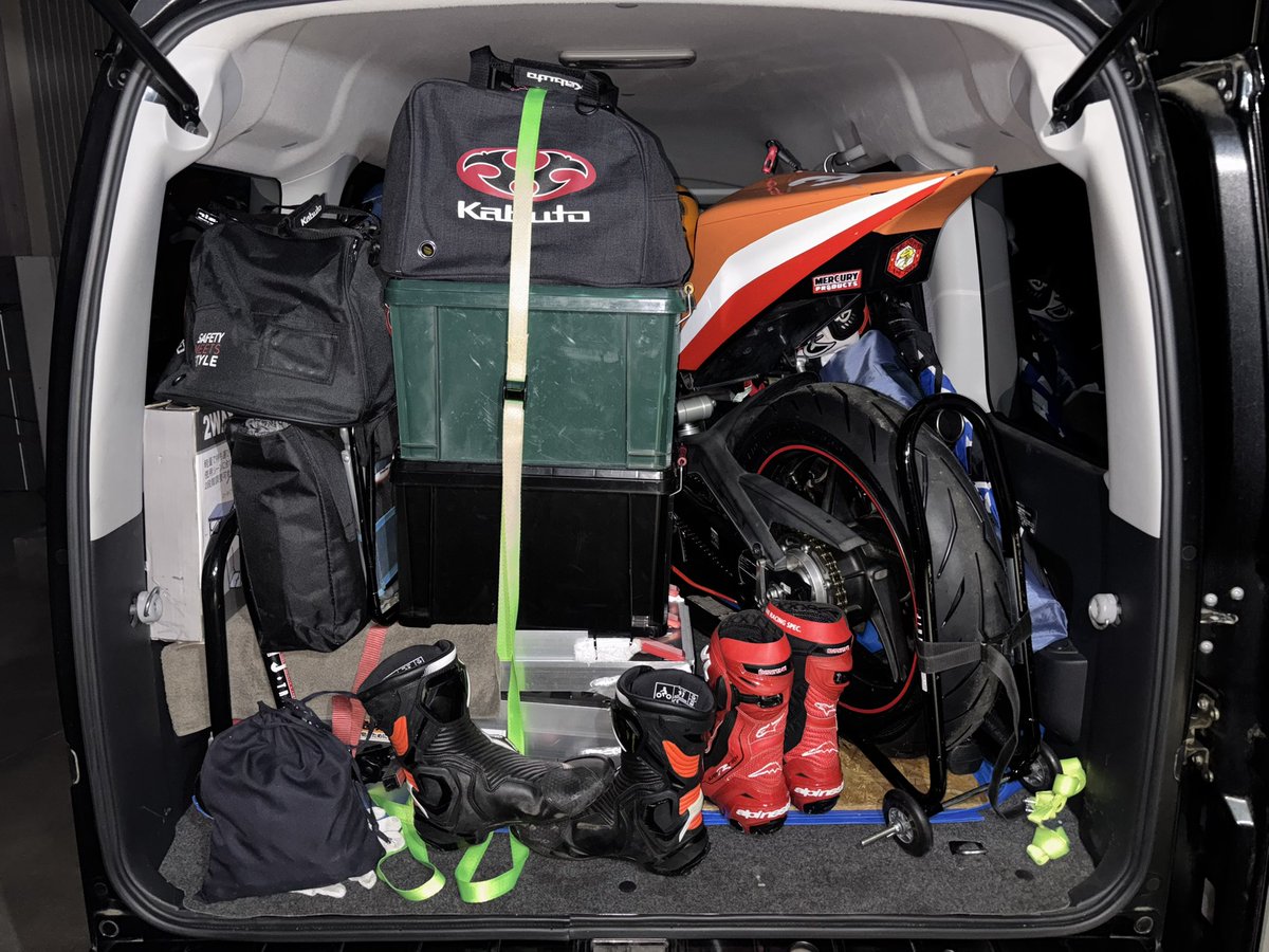 のじぃ tweet media