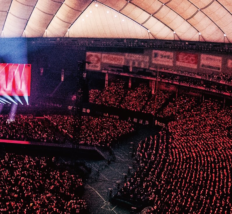 mkt_hello's tweet photo. 土日開催だったら多分メインステージ真横の座席も解放してと思うけど、平日でここまでパンパンに埋めたのは本当に凄いし、集まったJAMも凄いよ‼️
2025←     →2026
#JO1 #EIEN 
#JO1DER_SHOW_IN_TOKYO_DOME https://t.co/YrDUNgtKUm